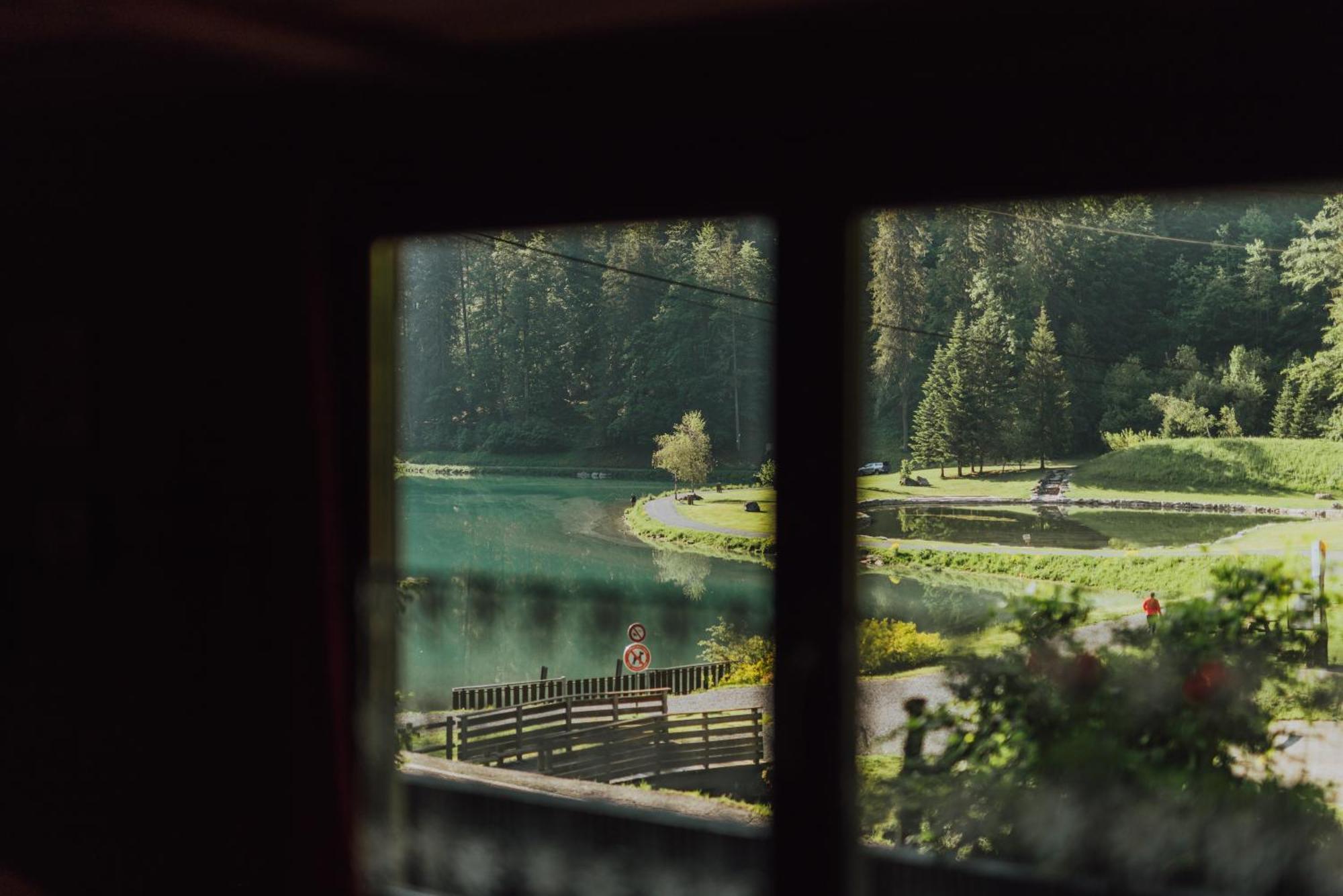 Le Petit Reve - Lac De Montriond Bagian luar foto